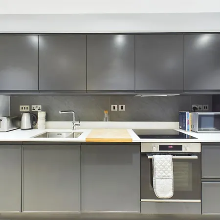 Wild Roses Serviced - District *