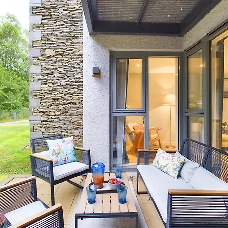 Wild Roses Serviced - District Apartment